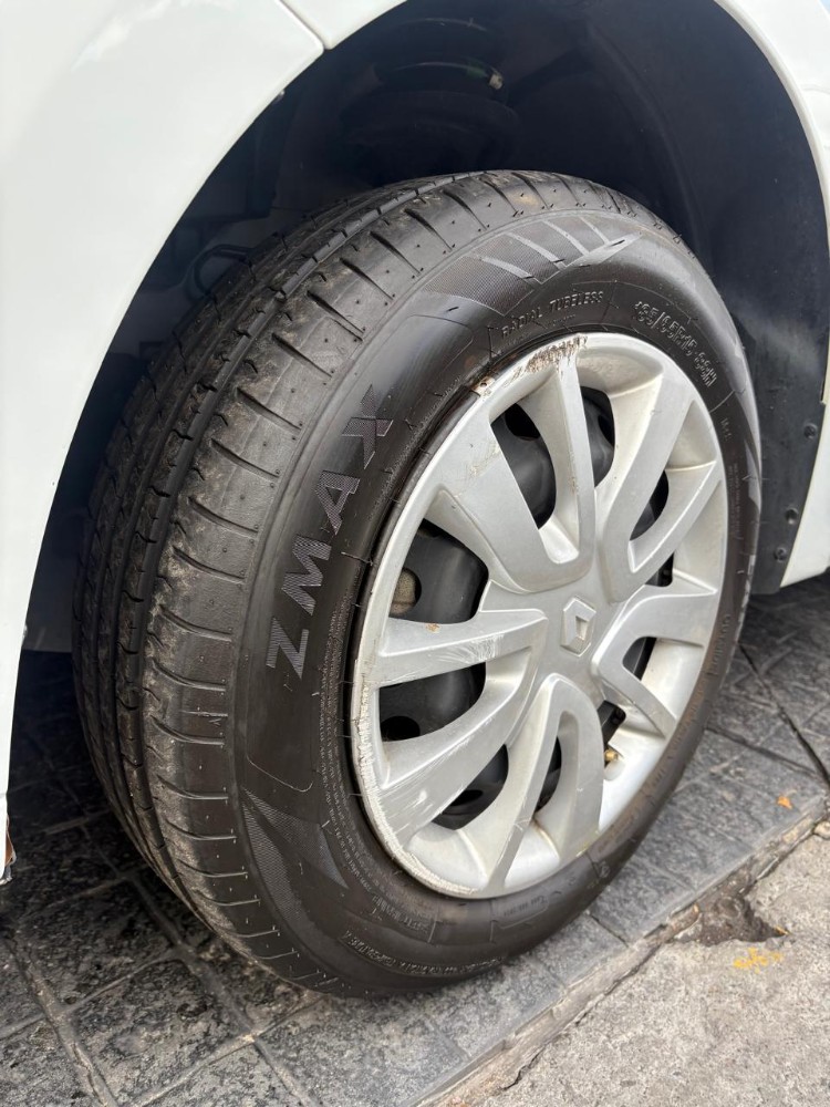 Renault Logan Life — foto 9